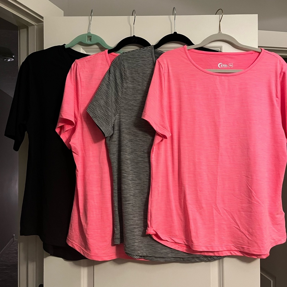 Zyia T shirts